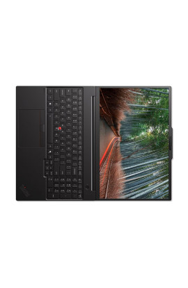 ThinkPad P16s Gen 5 (Intel)